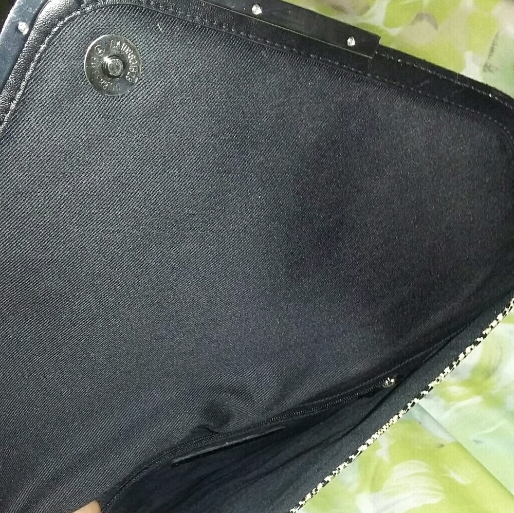 BCBGeneration Large Clutch - Picture 4 of 6